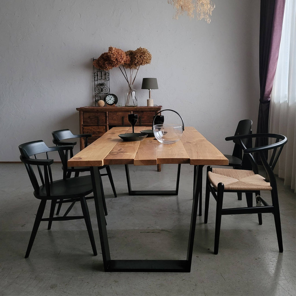 Oak Saw Table × アイアンテーパー脚 – UTSUMIoriental