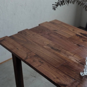 Walnut Patchwork Table × 木製角脚