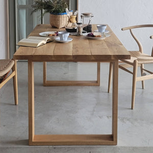 Oak Patchwork Table × 木製ロ型脚